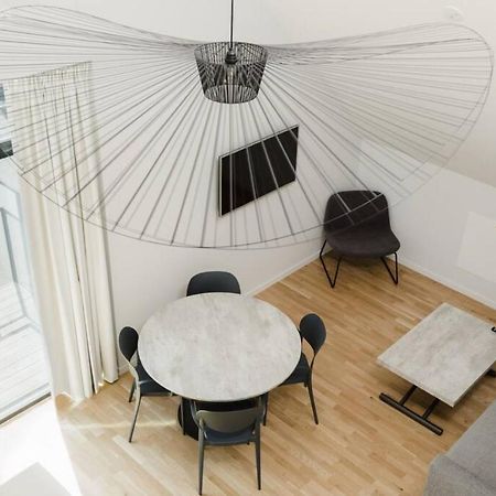 All In One Loft With Balcony And Free Parking Lidingö Eksteriør billede