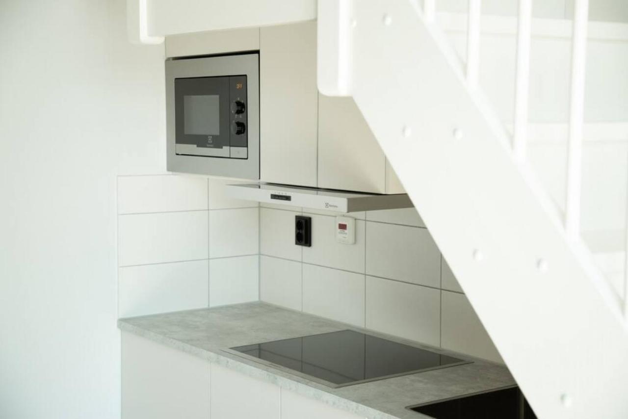 All In One Loft With Balcony And Free Parking Lidingö Eksteriør billede
