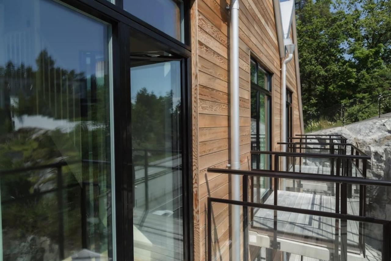 All In One Loft With Balcony And Free Parking Lidingö Eksteriør billede